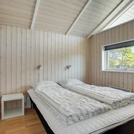 Feriehus Skønt Hus I Blåvand Med Sauna *
