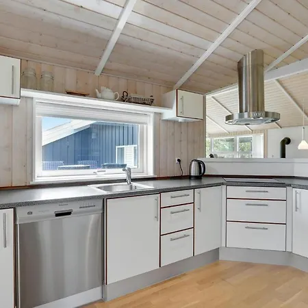 Feriehus Skønt Hus I Blåvand Med Sauna *