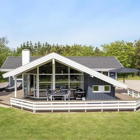 Feriehus Skønt Hus I Blåvand Med Sauna Blåvand