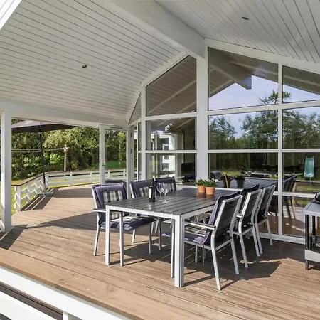 Skønt Hus I Blåvand Med Sauna *